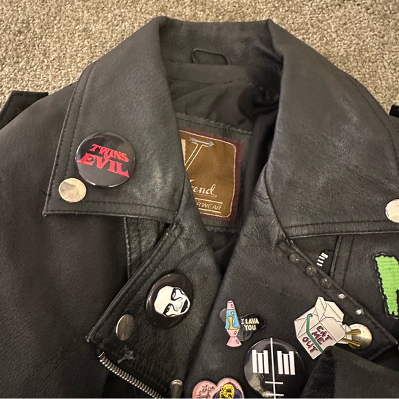 Vintage Punk Leather Moto (men’s med) genuinely hand created and worn - Picture 9 of 16